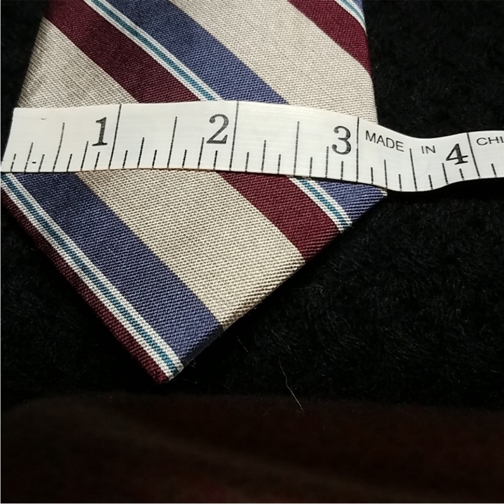 Vintage Christian Dior Tie - Picture 5 of 5